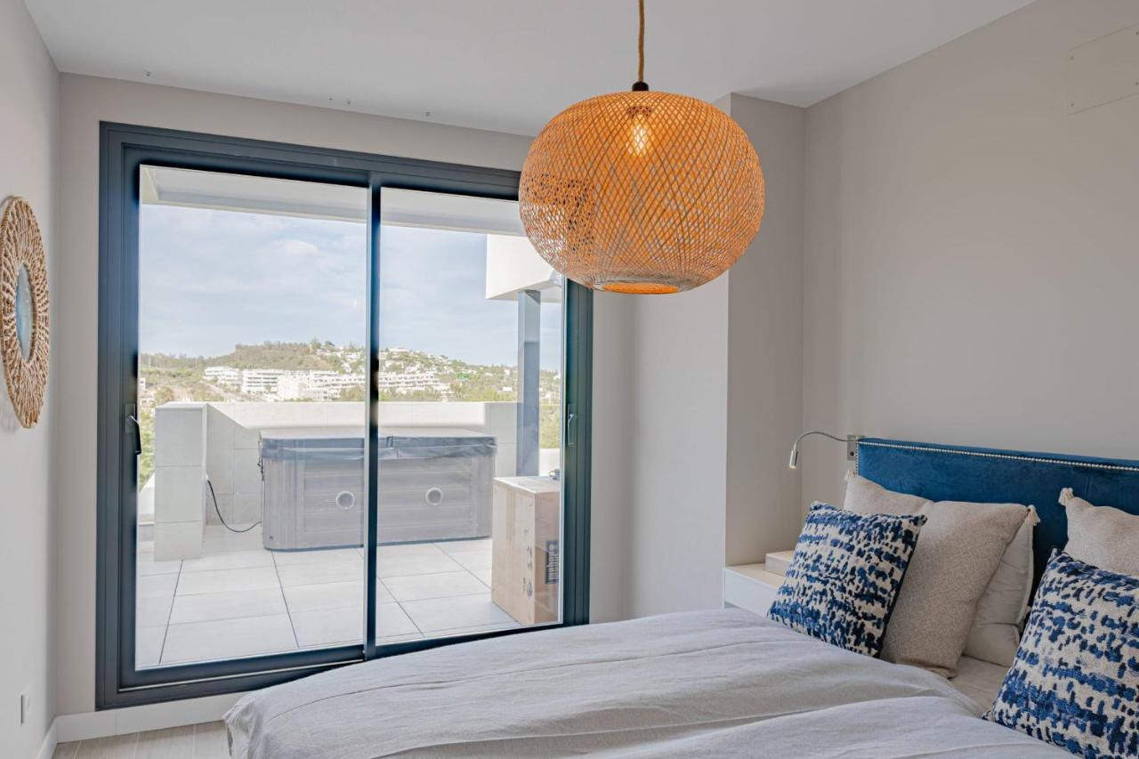 Magnificent Frontline Golf Penthouse In Navigolf La Cala De Mijas Lejlighed Eksteriør billede