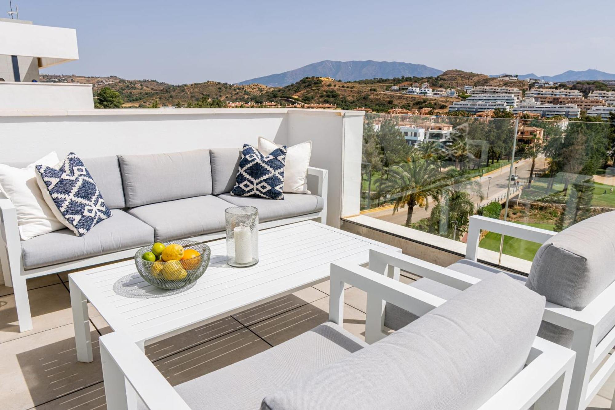 Magnificent Frontline Golf Penthouse In Navigolf La Cala De Mijas Lejlighed Eksteriør billede